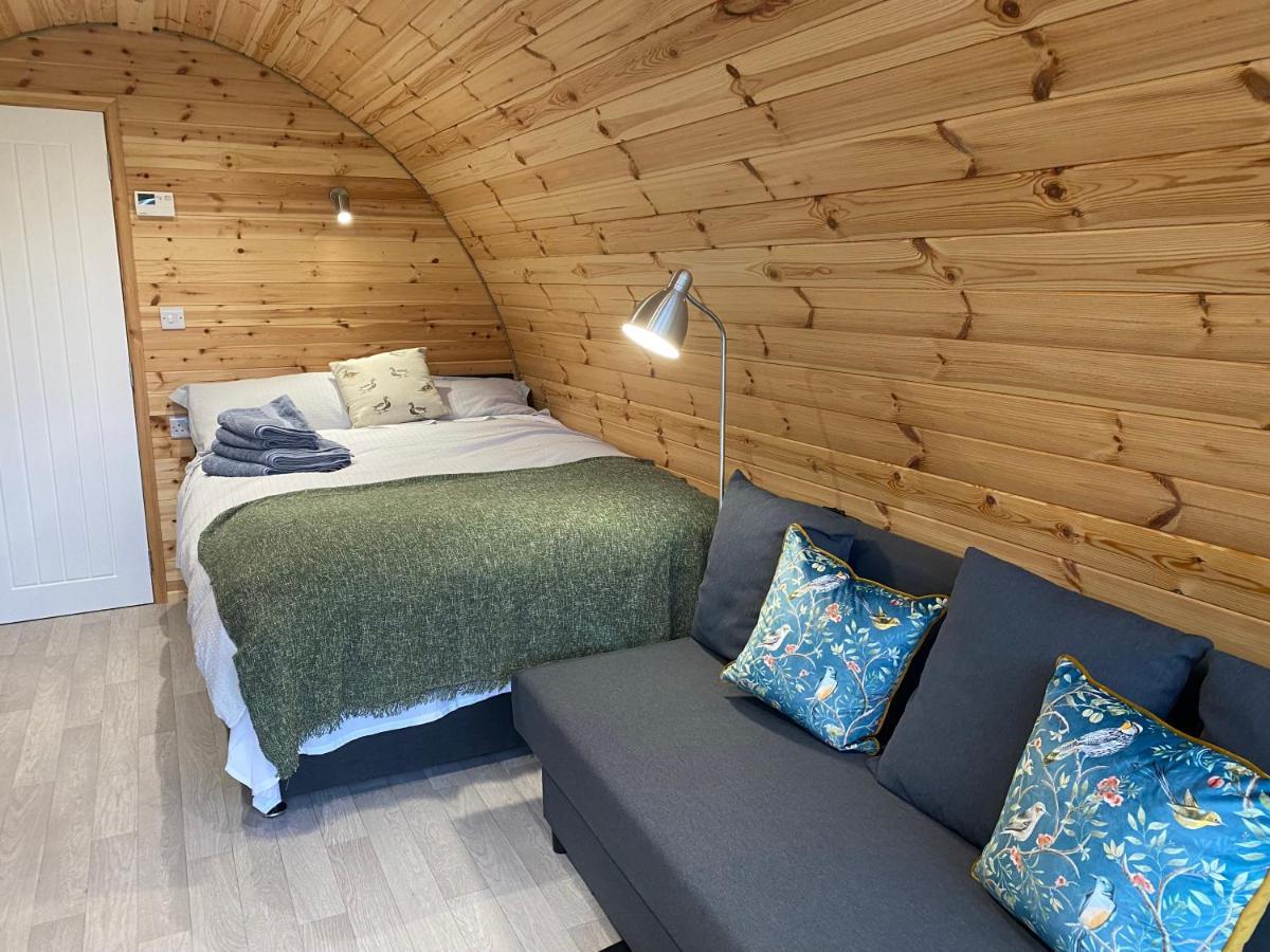Orchard Luxe Glamping Pod * Dungannon